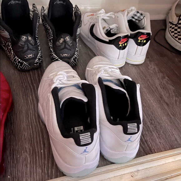 Nike Air Jordan 11 XI Retro Low Legend Blue - Picture 2 of 2